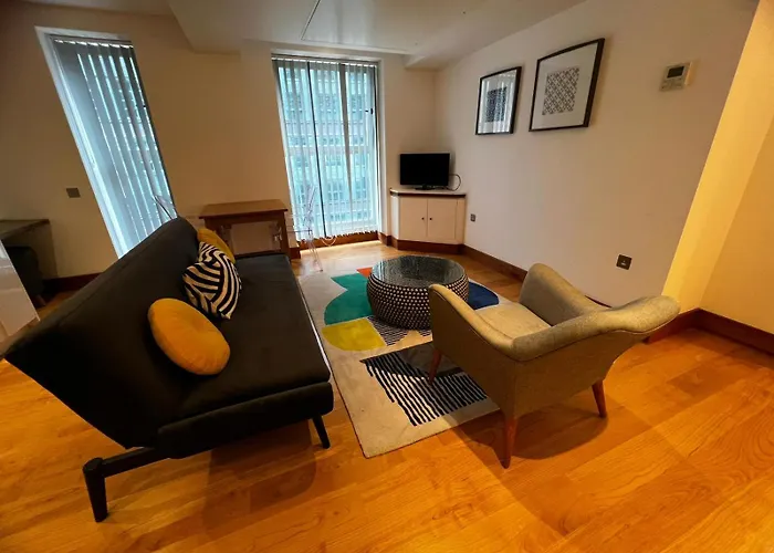 Exclusive Studio Central London Apartment